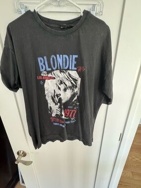 Blondie Graphic Tee - Black Short Sleeve Band Shirt